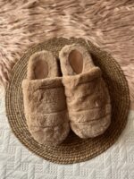Pantufla PELO cerrada - Imagen 5