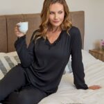 Pijama ARIADNA NEGRO - Bianca Secreta