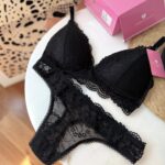 5598 MARCELA KOURY - Imagen 2